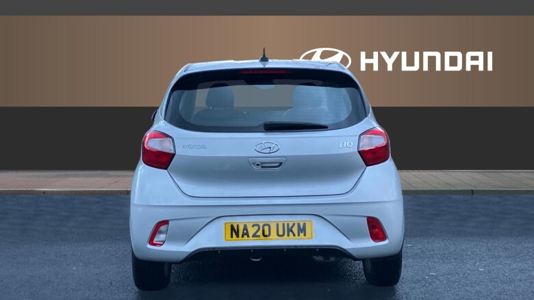 Hyundai i10 1.0 MPi SE Connect 5dr Petrol Hatchback